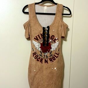 NWOT Vintage inspired stretchy polyester dress